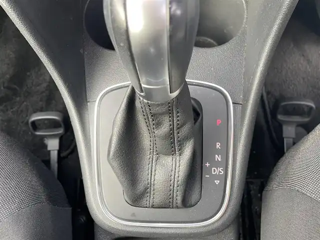 フォルクスワーゲン ポロ TSIコンフォートL アップグレードPKG 福島県 2015(平27)年 16.6万km オリックスホワイトパールエフェクト ワンオーナー/純正メモリーナビ/CD/DVD/SD/BT/USB/フルセグTV/レーダークルーズコントロール/ステアリングリモコン/アイドリングストップ/パドルシフト/バックカメラ/ドライブレコーダー/オートライト/フォグライト/フロアマット/キーレス/ETC