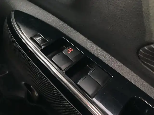 日産 デイズ ルークス ハイウェイスター Xターボ 福岡県 2018(平30)年 8.1万km ホワイトパール 純正ナビ(フルセグTV・CD・DVD・FM・AM・BT)/・MM318D-W/片側パワースライドドア/ETC/プッシュスタート/スマートキー/純正フロアマット/ドアバイザー/衝突軽減ブレーキ/横滑り防止装置/車線逸脱抑止