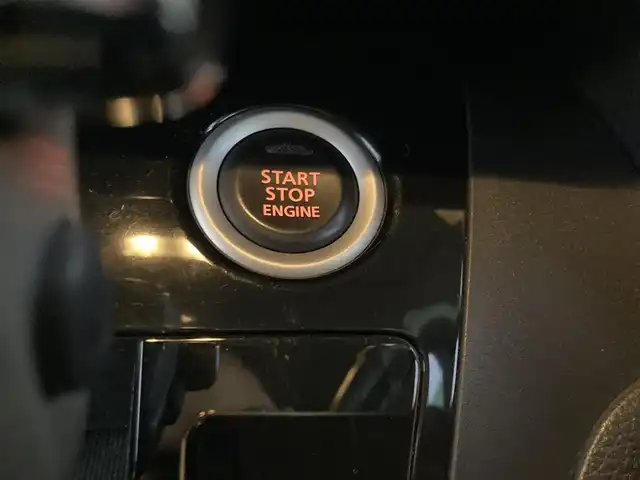 日産 デイズ ルークス ハイウェイスター Xターボ 福岡県 2018(平30)年 8.1万km ホワイトパール 純正ナビ(フルセグTV・CD・DVD・FM・AM・BT)/・MM318D-W/片側パワースライドドア/ETC/プッシュスタート/スマートキー/純正フロアマット/ドアバイザー/衝突軽減ブレーキ/横滑り防止装置/車線逸脱抑止