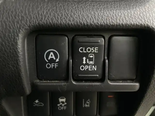 日産 デイズ ルークス ハイウェイスター Xターボ 福岡県 2018(平30)年 8.1万km ホワイトパール 純正ナビ(フルセグTV・CD・DVD・FM・AM・BT)/・MM318D-W/片側パワースライドドア/ETC/プッシュスタート/スマートキー/純正フロアマット/ドアバイザー/衝突軽減ブレーキ/横滑り防止装置/車線逸脱抑止