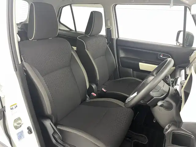 スズキ クロスビー HYBRID MV 福島県 2021(令3)年 3.4万km ピュアホワイトP スズキセーフティサポート/・デュアルカメラブレーキサポート/・誤発進抑制機能/・車線維持支援機能/・ふらつき警報機能/・全車速追従機能付クルーズコントロール/・先行車発進お知らせ機能/・横滑り防止装置/・クリアランスソナー/・標識認識機能/・ハイビームアシスト/ターボ/純正８インチＳＤナビ（CN-RZ865）/・フルセグＴＶ/・ＣＤ／ＤＶＤ/・Bluetooth/・ＵＳＢ/・SD/・全方位カメラ/・ビルトインＥＴＣ/・ステアリングスイッチ/・パドルシフト/シートヒーター/純正ホイール/純正フロアマット/オートライト/前後ドライブレコーダー/スマートキー/プッシュスタート/スペアキー/アイドリングストップ