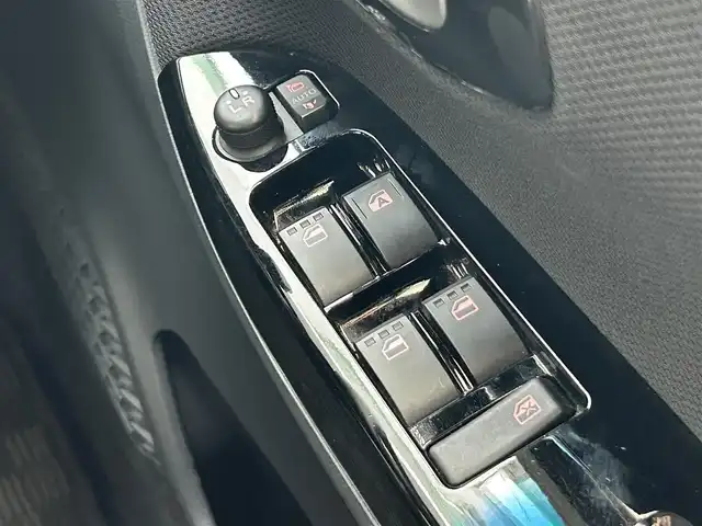 ダイハツ ムーヴ カスタム RS ハイパーLTD SAⅢ 静岡県 2019(平31)年 6万km ブラックマイカメタリック 純正7型ナビ/（FM/AM/CD/DVD/SD/Bluetooth/フルセグTV）/ETC/全周囲カメラ/ドラレコ/オートライト/オートハイビーム/純正フロアマット/ベンチシート/フルフラットシート/コーナーセンサー/純正15AW