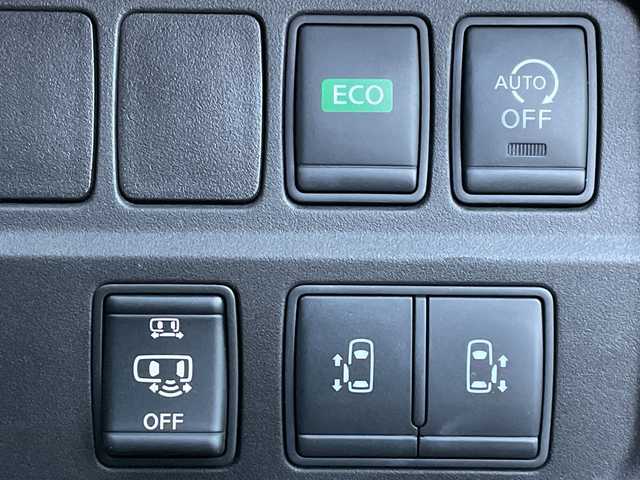 日産 セレナ ハイウェイスター Vセレクション 山口県 2017(平29)年 6万km ブリリアントホワイトパール エマージェンシーブレーキ/純正ナビ/バックカメラ/全周囲カメラ/プロパイロット/クルーズコントロール/デジタルインナーミラー/両側パワースライド/前後ドライブレコーダー/オートライト/アイドリングストップ/前後コーナーセンサー/クリアランソナー/ドアバイザー/電動格納ミラー/純正フロアマット/ETC