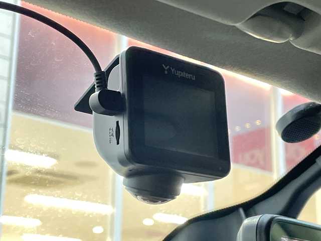 日産 セレナ ハイウェイスター Vセレクション 山口県 2017(平29)年 6万km ブリリアントホワイトパール エマージェンシーブレーキ/純正ナビ/バックカメラ/全周囲カメラ/プロパイロット/クルーズコントロール/デジタルインナーミラー/両側パワースライド/前後ドライブレコーダー/オートライト/アイドリングストップ/前後コーナーセンサー/クリアランソナー/ドアバイザー/電動格納ミラー/純正フロアマット/ETC