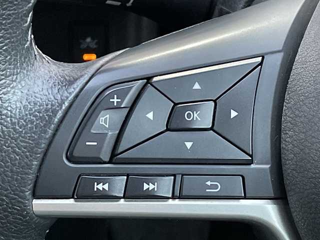 日産 セレナ ハイウェイスター Vセレクション 山口県 2017(平29)年 6万km ブリリアントホワイトパール エマージェンシーブレーキ/純正ナビ/バックカメラ/全周囲カメラ/プロパイロット/クルーズコントロール/デジタルインナーミラー/両側パワースライド/前後ドライブレコーダー/オートライト/アイドリングストップ/前後コーナーセンサー/クリアランソナー/ドアバイザー/電動格納ミラー/純正フロアマット/ETC