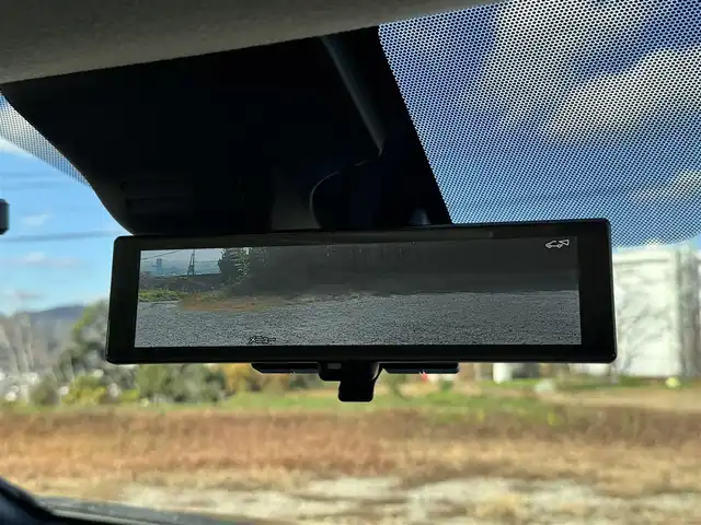 日産 リーフ X Vセレクション 兵庫県 2022(令4)年 1.7万km ダークメタルグレー 純正ナビ/アラウンドビューモニター/インテリジェントルームミラー/フルセグTV/Bluetooth接続可/プロパイロット/ふらつき警報/充電ケーブル有/全席シートヒーター/ビルトインETC2.0/ドライブレコーダー前後別タイプ