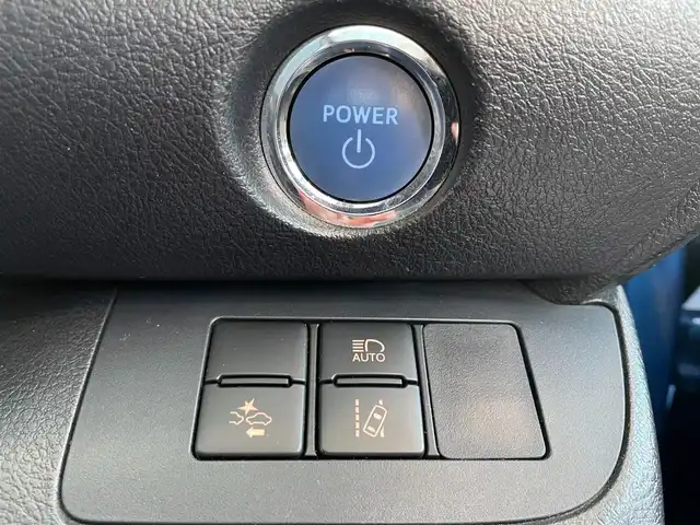 トヨタ シエンタ ハイブリッド G 千葉県 2015(平27)年 6.1万km コバルトブルーメタリック 純正11型後席フリップダウンモニター/ALPINEディスプレイオーディオ/・Apple CarPlay/Android Auto対応/・ラジオ/CD/DVD/BT/ビルトインETC/セーフティセンスＣ/・レーンディパーチャーアラート/・プリクラッシュセーフティ/・オートマチックハイビーム/両側電動パワースライドドア/プッシュスタート/スマートキー/純正フロアマット/オートライト/HIDヘッドライト/フォグライト/保証書/取扱説明書