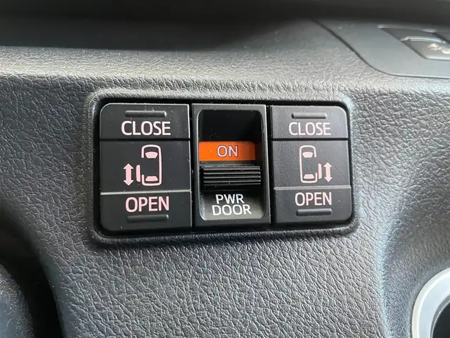 トヨタ シエンタ ハイブリッド G 千葉県 2015(平27)年 6.1万km コバルトブルーメタリック 純正11型後席フリップダウンモニター/ALPINEディスプレイオーディオ/・Apple CarPlay/Android Auto対応/・ラジオ/CD/DVD/BT/ビルトインETC/セーフティセンスＣ/・レーンディパーチャーアラート/・プリクラッシュセーフティ/・オートマチックハイビーム/両側電動パワースライドドア/プッシュスタート/スマートキー/純正フロアマット/オートライト/HIDヘッドライト/フォグライト/保証書/取扱説明書