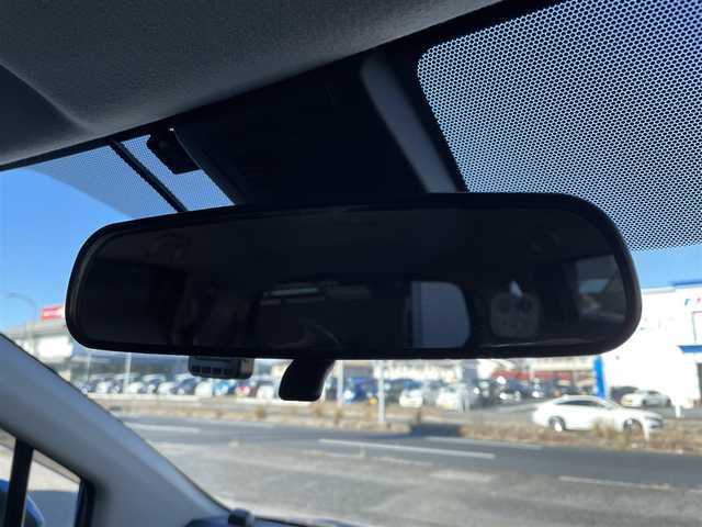 トヨタ シエンタ ハイブリッド G 千葉県 2015(平27)年 6.1万km コバルトブルーメタリック 純正11型後席フリップダウンモニター/ALPINEディスプレイオーディオ/・Apple CarPlay/Android Auto対応/・ラジオ/CD/DVD/BT/ビルトインETC/セーフティセンスＣ/・レーンディパーチャーアラート/・プリクラッシュセーフティ/・オートマチックハイビーム/両側電動パワースライドドア/プッシュスタート/スマートキー/純正フロアマット/オートライト/HIDヘッドライト/フォグライト/保証書/取扱説明書