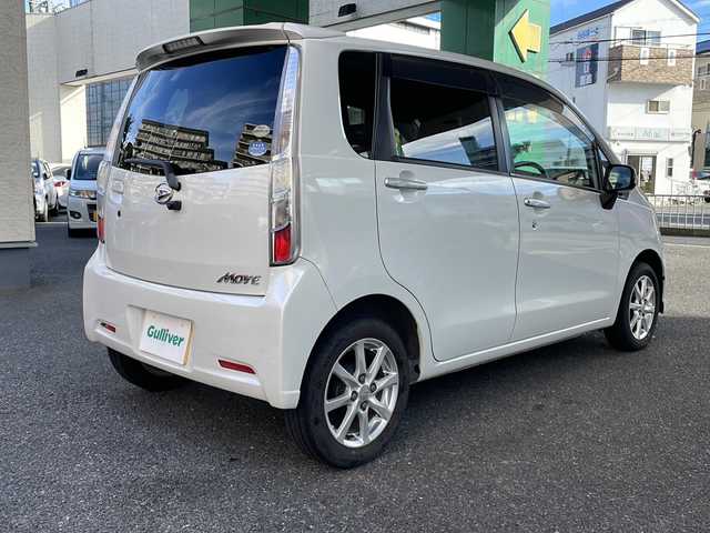 ダイハツ ムーヴ カスタム X 大阪府 2011(平23)年 10.2万km パールホワイトⅢ 純正ナビ/フルセグテレビ/バックカメラ/DVD再生有り/純正アルミホイール/純正フロアマット/プッシュスタート/ETC/ABS/ドアバイザー