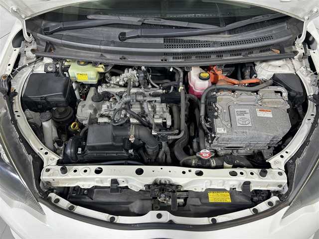 トヨタ アクア G 佐賀県 2012(平24)年 7.4万km ライムホワイトパールクリスタルシャイン 純正7型ナビ/AM/FM/Bluetooth/CD/DVD/フルセグTV/バックカメラ/オートライト/運転席/助手席シートヒーター/ステアリングリモコン/ヘッドライトウォッシャー/ナノイーエアコン/スマートキー/スペアキー/プッシュスタート/ハロゲンヘッドライト/ETC/ダブル+サイドエアバッグ