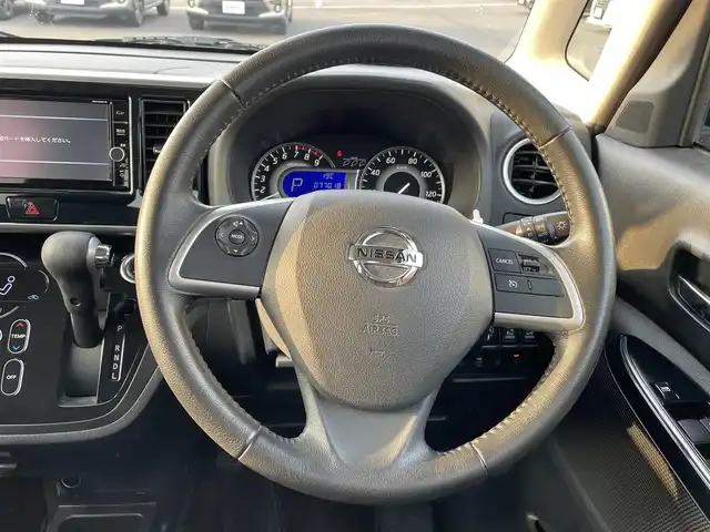 日産 デイズ ルークス ハイウェイスター Gターボ 岡山県 2019(平31)年 7.7万km ブラック 純正メモリナビ/フルセグTV/CD/SD/BT/アラウンドビューモニター/両側パワースライドドア/インテリジェントエマージェンシーブレーキ/踏み間違え防止アシスト/車線逸脱警報/LEDオートヘッドライト/ハイビームアシスト/純正15インチW/ETC/プッシュスタート/ドライブレコーダー