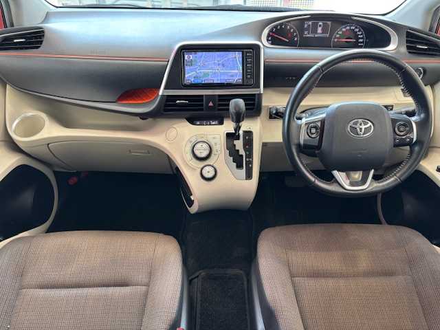 トヨタ シエンタ G 千葉県 2017(平29)年 3.3万km レッドマイカM Toyota Safety Sense/・プリクラッシュセーフティ/・レーンディパーチャーアラート/・オートハイビーム/アイドリングストップ/両側パワースライドドア/純正SDナビ/ワンセグTV/【CD再生機能　Bluetooth接続】/バックカメラ/ドライブレコーダー/ETC/LEDヘッドライト/フォグライト/ウインカーミラー/社外16インチアルミホイル/スマートキー