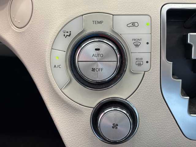 トヨタ シエンタ G 千葉県 2017(平29)年 3.3万km レッドマイカM Toyota Safety Sense/・プリクラッシュセーフティ/・レーンディパーチャーアラート/・オートハイビーム/アイドリングストップ/両側パワースライドドア/純正SDナビ/ワンセグTV/【CD再生機能　Bluetooth接続】/バックカメラ/ドライブレコーダー/ETC/LEDヘッドライト/フォグライト/ウインカーミラー/社外16インチアルミホイル/スマートキー