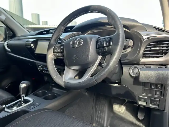 トヨタ ハイラックス Z 広島県 2021(令3)年 9.6万km オキサイドブロンズM 純正サマータイヤ有/禁煙車/純正ディーラーナビ　【NSZT-W68T】/(BT/SD/CD)/フルセグテレビ/バックカメラ/ダウンヒルアシストコントロール/クリアランスソナー/レーダークルーズコントロール/レーンキープアシスト/プリクラッシュ/アイドリングストップ/プッシュスタート/オートライト/純正LEDヘッドライト/ETC/ドラレコ【DC-DR652】