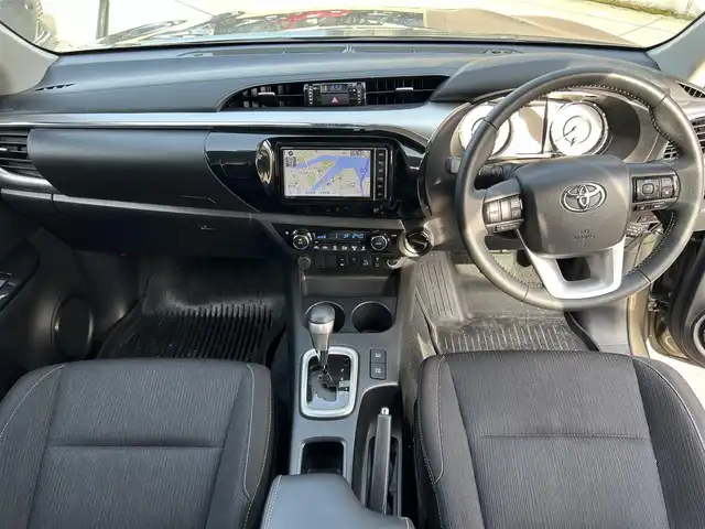 トヨタ ハイラックス Z 広島県 2021(令3)年 9.6万km オキサイドブロンズM 純正サマータイヤ有/禁煙車/純正ディーラーナビ　【NSZT-W68T】/(BT/SD/CD)/フルセグテレビ/バックカメラ/ダウンヒルアシストコントロール/クリアランスソナー/レーダークルーズコントロール/レーンキープアシスト/プリクラッシュ/アイドリングストップ/プッシュスタート/オートライト/純正LEDヘッドライト/ETC/ドラレコ【DC-DR652】