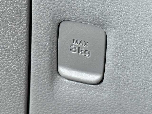 ダイハツ ミラ イース Lf SA 道南・函館 2016(平28)年 3.7万km ホワイト ・衝突軽減ブレーキ/・横滑り防止装置/・前方ドラレコ/・CD、AUX/・リモコンキー/・社外AW/・取扱説明書