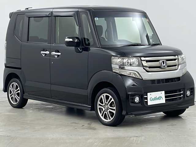 ホンダ Ｎ ＢＯＸ カスタム G Lパッケージ 道央・札幌 2015(平27)年 6.3万km スマートブラック ・4WD/・社外ナビ&DVD&CD&SD&BT&フルセグ/・左側パワースライドドア/・ETC/・社外前方ドライブレコーダー/・前席シートヒーター/・ドアミラーヒーター/・ステアリングスイッチ/・横滑り防止/・プッシュスタート/・HIDヘッドライト/・オートライト/・社外AW冬タイヤ積込
