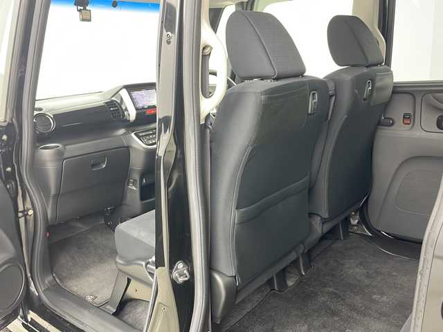 ホンダ Ｎ ＢＯＸ カスタム G Lパッケージ 道央・札幌 2015(平27)年 6.3万km スマートブラック ・4WD/・社外ナビ&DVD&CD&SD&BT&フルセグ/・左側パワースライドドア/・ETC/・社外前方ドライブレコーダー/・前席シートヒーター/・ドアミラーヒーター/・ステアリングスイッチ/・横滑り防止/・プッシュスタート/・HIDヘッドライト/・オートライト/・社外AW冬タイヤ積込