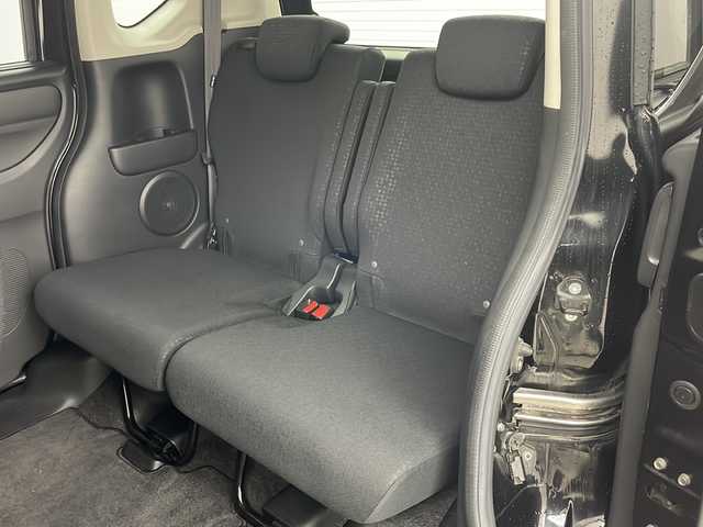 ホンダ Ｎ ＢＯＸ カスタム G Lパッケージ 道央・札幌 2015(平27)年 6.3万km スマートブラック ・4WD/・社外ナビ&DVD&CD&SD&BT&フルセグ/・左側パワースライドドア/・ETC/・社外前方ドライブレコーダー/・前席シートヒーター/・ドアミラーヒーター/・ステアリングスイッチ/・横滑り防止/・プッシュスタート/・HIDヘッドライト/・オートライト/・社外AW冬タイヤ積込