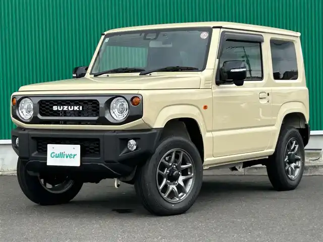 スズキ ジムニー XC 宮城県 2025(令7)年 0.2万km シフォンアイボリーM オプションフロントグリル純正フロントグリル車載/セーフティサポート/・デュアルセンサーブレーキサポート/・車線逸脱警報機能/・ふらつき警報機能/・先行車発進お知らせ機能/・標識認識機能/・ハイビームアシスト/リアパーキングセンサー/社外HDDナビ（CN-H510WD）/・CD/DVD/・Bluetooth/バックカメラ/ビルトインETC/ドライブレコーダー/シートヒーター/革巻きステアリング/クルーズコントロール/LEDヘッドライト/フォグランプ/オートライト/スマートキー＆プッシュスタート/電動格納ミラー/純正16インチAW/純正フロアマット/純正ドアバイザー/W/サイド/カーテンエアバッグ