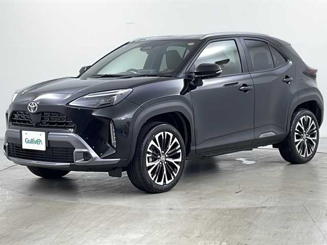 トヨタ ヤリスクロス ハイブリッド Z アドベンチャー 道央・札幌 2025(令7)年 0.1千km ブラックマイカ ・4WD　/・登録済未使用車/・寒冷地仕様/・純正ディスプレイオーディオ&BT&USB&HDMI&Miracast/・パノラミックビューモニター/・トヨタセーフティセンス/・レーダークルーズコントロール/・ブラインドスポットモニター/・ビルトインETC2.0/・D席パワーシート/・前席シートヒーター/・ステアリングヒーター/・ステアリングスイッチ/・ドアミラーヒーター/・電動格納ミラー/・LEDヘッドライト/・オートライト/・オートマチックハイビーム/・スマートキー/・スペアキー/・保証書/・取扱説明書