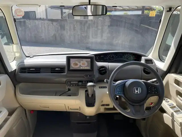 ホンダ Ｎ ＢＯＸ G ホンダセンシング 茨城県 2018(平30)年 2万km プラチナホワイトパール ワンオーナー/社外メモリナビ（CD/DVD/BT/ワンセグTV）/ビルトインETC/車線逸脱/衝突軽減ブレーキ/オートライト/クルーズコントロール/ステアリングスイッチ/プッシュスタート/アームレスト/レザー調シートカバー/フロアマット/ドアバイザー