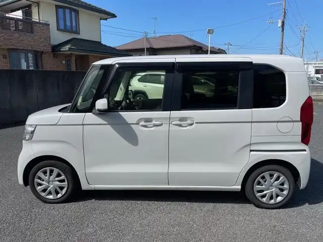 ホンダ Ｎ ＢＯＸ G ホンダセンシング 茨城県 2018(平30)年 2万km プラチナホワイトパール ワンオーナー/社外メモリナビ（CD/DVD/BT/ワンセグTV）/ビルトインETC/車線逸脱/衝突軽減ブレーキ/オートライト/クルーズコントロール/ステアリングスイッチ/プッシュスタート/アームレスト/レザー調シートカバー/フロアマット/ドアバイザー