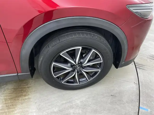 マツダ ＣＸ－５ XD プロアクティブ 岡山県 2018(平30)年 4.2万km ソウルレッドクリスタルM アルパインフリップダウンモニター/パワーバックドア/ドライビングポジションサポートパッケージ/　・運転席10wayパワーシート＆シートメモリー/　・運転席、助手席シートヒーター/　・ステアリングヒーター/360°ビュー・モニター/純正SDナビ/【Bluetooth/フルセグTV/CD/DVD/USB】/レーダークルーズコントロール/オートハイビーム/LEDヘッドライト/ETC/ブラインドスポットモニター/衝突軽減ブレーキシステム/ドライブレコーダー（前後）/純正フロアマット/オートブレーキホールド/スマートキー×2/新車保証書/取扱説明書