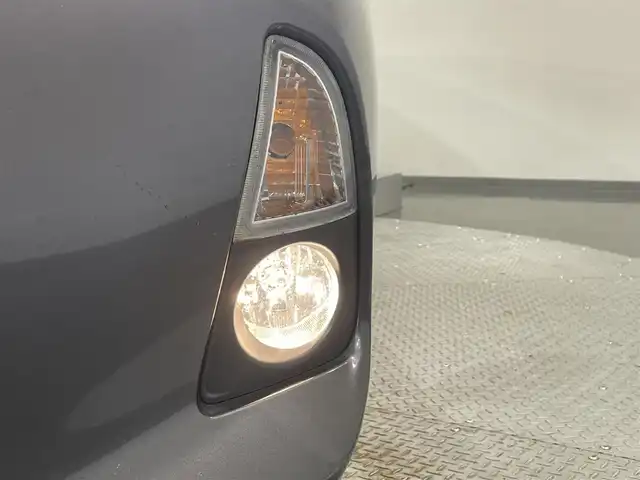 トヨタ アクア G 愛知県 2013(平25)年 13.9万km グレーメタリック 純正SDナビ（NSZT-W62G)/・AM/FM/CD/DVD/Bluetooth/・フルセグテレビ/バックカメラ/LEDヘッドライト/オートライト/オートエアコン/プッシュスタートボタン/スマートキー/電格ミラー/ドアバイザー/純正フロアマット/保証書/取扱説明書