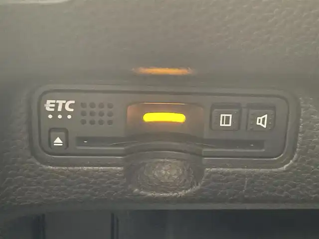 ホンダ Ｎ ＢＯＸ カスタム G EX ターボ ホンダセンシング 愛知県 2019(令1)年 6.4万km プラチナホワイトパール 純正８型ナビ　バックカメラ　禁煙車　ホンダセンシング　ハーフレザー　純正ドラレコ　スーパースライドシート　衝突軽減　追従クルコン　ハンドル支援　ＥＴＣ　誤発進抑制　ＬＥＤオートライト　ナノイーエアコン