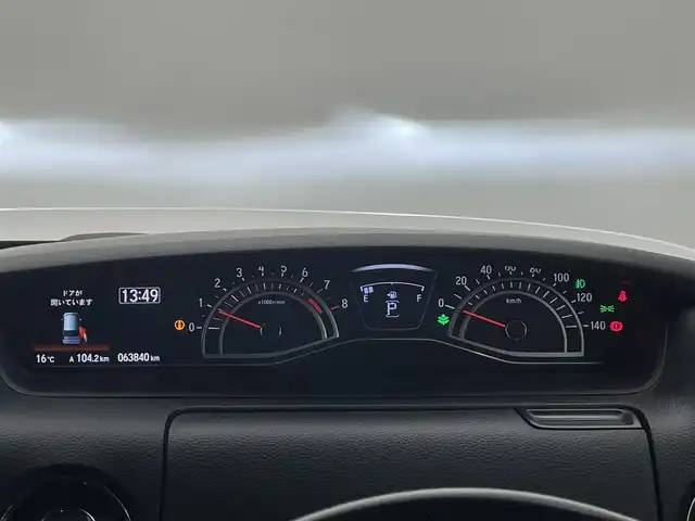 ホンダ Ｎ ＢＯＸ カスタム G EX ターボ ホンダセンシング 愛知県 2019(令1)年 6.4万km プラチナホワイトパール 純正８型ナビ　バックカメラ　禁煙車　ホンダセンシング　ハーフレザー　純正ドラレコ　スーパースライドシート　衝突軽減　追従クルコン　ハンドル支援　ＥＴＣ　誤発進抑制　ＬＥＤオートライト　ナノイーエアコン