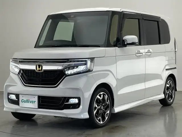 ホンダ Ｎ ＢＯＸ カスタム G EX ターボ ホンダセンシング 愛知県 2019(令1)年 6.4万km プラチナホワイトパール 純正８型ナビ　バックカメラ　禁煙車　ホンダセンシング　ハーフレザー　純正ドラレコ　スーパースライドシート　衝突軽減　追従クルコン　ハンドル支援　ＥＴＣ　誤発進抑制　ＬＥＤオートライト　ナノイーエアコン