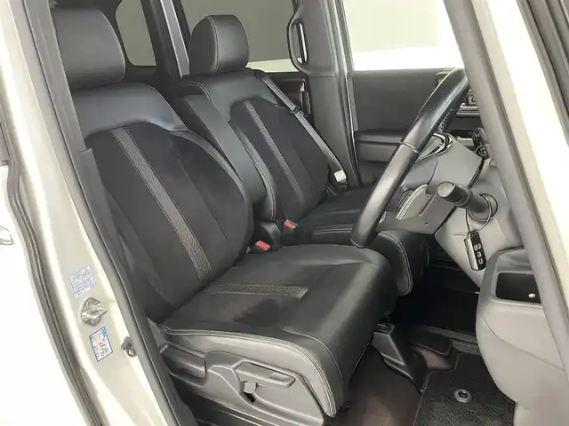 ホンダ Ｎ ＢＯＸ カスタム G EX ターボ ホンダセンシング 愛知県 2019(令1)年 6.4万km プラチナホワイトパール 純正８型ナビ　バックカメラ　禁煙車　ホンダセンシング　ハーフレザー　純正ドラレコ　スーパースライドシート　衝突軽減　追従クルコン　ハンドル支援　ＥＴＣ　誤発進抑制　ＬＥＤオートライト　ナノイーエアコン