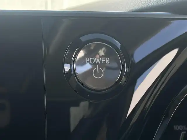 レクサス ＲＸ 450h+ バージョンL 東京都 2023(令5)年 2.6万km グラファイトブラックガラスフレーク 純正12.3インチナビ/フルセグTV/Bluetooth接続/パノラミックビューモニター/パノラマムーンルーフ/レクサスセーフティシステム/プリクラッシュセーフティ/レーンキープアシスト/ブラインドスポットモニター/オートマチックハイビーム/レーダークルーズコントロール/ステアリングスイッチ/電動パワーシート/電動パーキングブレーキ/ブレーキホールド/プッシュスタート/スマートキー/フルオートエアコン/カーテンエアバック/サイドエアバック