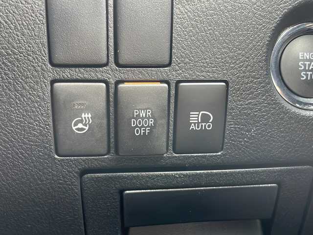 トヨタ アルファード S Cパッケージ 大阪府 2021(令3)年 1.2万km ホワイトパールクリスタルシャイン ワンオーナー/ALPINESTYLEフルエアロ（フロント・サイド・リア）/ALPINESTYLEアルミホイール/ALPINEナビ（フルセグTV/Bluetooth/DVD/バックカメラ）/ALPINEフリップダウンモニター/デジタルインナーミラー/ツインムーンルーフ/パワーシート（運転席・助手席）/シートヒーター/エアーシート（運転席・助手席）/ステアリングヒーター/ETC/オットマン/両側パワースライドドア/プッシュスタート/コーナーセンサー/横滑り防止装置/衝突被害軽減ブレーキ/本革巻きステアリング