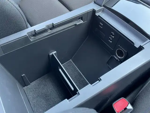 マツダ マツダ３セダン XD プロアクティブ ツーリングS 佐賀県 2022(令4)年 4万km ジェットブラックマイカ 純正10.25インチSDナビゲーション/・AM/FM/USB/HDMI/Bluetooth/バックカメラ/ビルトインETC/ヘッドアップディスプレイ/電子パーキングブレーキ/・AUTO HOLD機能/ISOFIX対応/パドルシフト/革巻きステアリング/ステアリングリモコン/社外18インチアルミホイール/純正LEDヘッドライト/・オートマチックハイビーム/純正フロアマット/純正ドアバイザ―/新車保証書/取扱説明書/スペアキー１本/i-ACTIVSENSE/・クルーズコントロール/・車線逸脱警報機能/・ブラインドスポットモニタリング/・スマートブレーキサポート/・パーキングセンサー/・ドライバーアテンションアラート