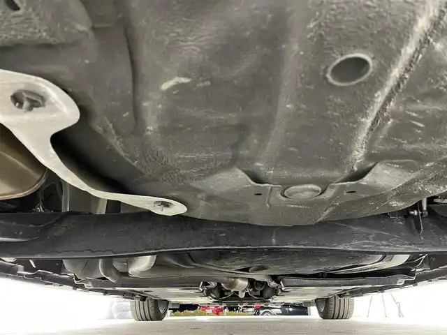 日産 オーラ ニスモ 宮城県 2022(令4)年 1.8万km スーパーブラック メーカーナビ/プロパイロット/インテリジェントルームミラー/全周囲カメラ/リアフォグランプ/フルセグTV/HDMI入力端子/ETC2.0/前後ドライブレコーダー/TVキャンセラー/ワイヤレス充電/専用ハーフレザーシート/17インチAW/禁煙