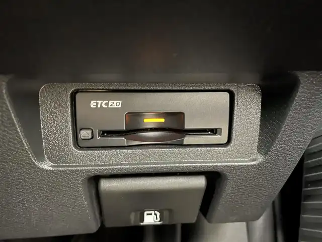 日産 オーラ ニスモ 宮城県 2022(令4)年 1.8万km スーパーブラック メーカーナビ/プロパイロット/インテリジェントルームミラー/全周囲カメラ/リアフォグランプ/フルセグTV/HDMI入力端子/ETC2.0/前後ドライブレコーダー/TVキャンセラー/ワイヤレス充電/専用ハーフレザーシート/17インチAW/禁煙