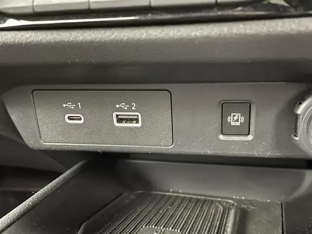 日産 オーラ ニスモ 宮城県 2022(令4)年 1.8万km スーパーブラック メーカーナビ/プロパイロット/インテリジェントルームミラー/全周囲カメラ/リアフォグランプ/フルセグTV/HDMI入力端子/ETC2.0/前後ドライブレコーダー/TVキャンセラー/ワイヤレス充電/専用ハーフレザーシート/17インチAW/禁煙