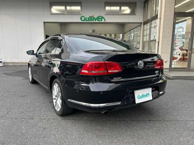 フォルクスワーゲン パサート TSI ハイライン BM 宮城県 2014(平26)年 11.5万km ディープブラックパールエフェクト フルセグテレビ/純正メモリナビ/パワーシート　D席N席/夏純正アルミ17インチ/冬純正アルミ16インチ/純正フロアマット/ヒートシーター/パーキングアシスト/コーナーセンサー/アイドリングストップ/レザーシート