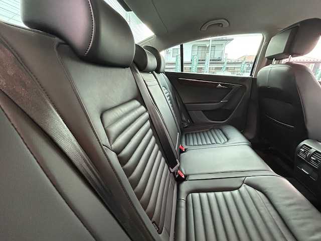 フォルクスワーゲン パサート TSI ハイライン BM 宮城県 2014(平26)年 11.5万km ディープブラックパールエフェクト フルセグテレビ/純正メモリナビ/パワーシート　D席N席/夏純正アルミ17インチ/冬純正アルミ16インチ/純正フロアマット/ヒートシーター/パーキングアシスト/コーナーセンサー/アイドリングストップ/レザーシート