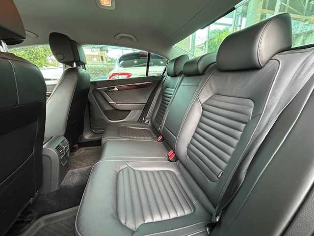 フォルクスワーゲン パサート TSI ハイライン BM 宮城県 2014(平26)年 11.5万km ディープブラックパールエフェクト フルセグテレビ/純正メモリナビ/パワーシート　D席N席/夏純正アルミ17インチ/冬純正アルミ16インチ/純正フロアマット/ヒートシーター/パーキングアシスト/コーナーセンサー/アイドリングストップ/レザーシート