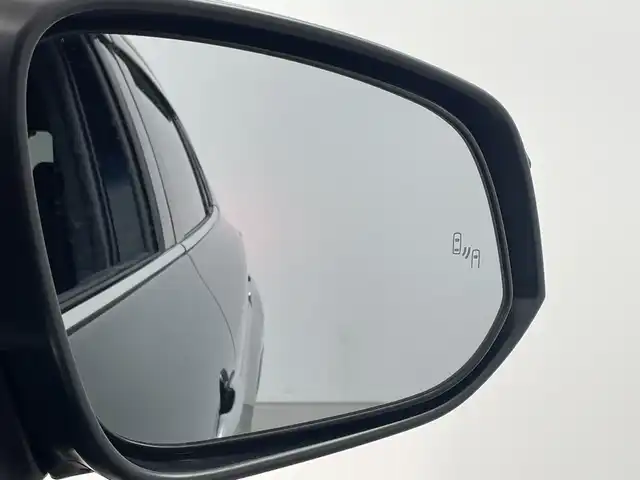 トヨタ ハリアー ハイブリッド G 三重県 2021(令3)年 5.2万km プレシャスブラックパール /禁煙車//純正ディスプレイオーディオ//AM/FM/USB/AUX/AndroidAuto/AppleCarPray//バックモニター//デジタルインナーミラー//パワーバックドア//ブラインドスポットモニター//オートライト//オートハイビーム//レーダークルーズコントロール//ハーフレザーシート//電動パーキング//LEDヘッドライト//前後ドライブレコーダー//純正18インチAW