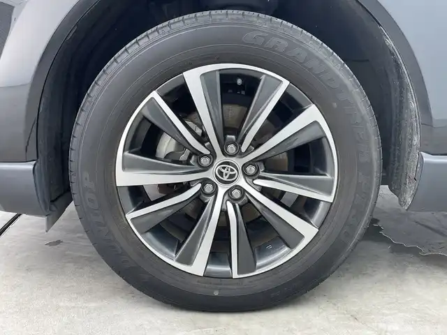 トヨタ ハリアー ハイブリッド G 三重県 2021(令3)年 5.2万km プレシャスブラックパール /禁煙車//純正ディスプレイオーディオ//AM/FM/USB/AUX/AndroidAuto/AppleCarPray//バックモニター//デジタルインナーミラー//パワーバックドア//ブラインドスポットモニター//オートライト//オートハイビーム//レーダークルーズコントロール//ハーフレザーシート//電動パーキング//LEDヘッドライト//前後ドライブレコーダー//純正18インチAW
