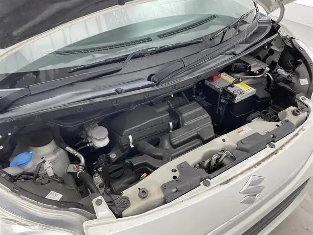 スズキ スペーシア G 滋賀県 2017(平29)年 4.8万km クリスタルホワイトP 社外ナビ/CD/DVD/USB/Bluetooth/ワンセグテレビ/デュアルカメラブレーキサポート/運転席シートヒーター /両側スライドドア/プッシュスタート /スマートキー