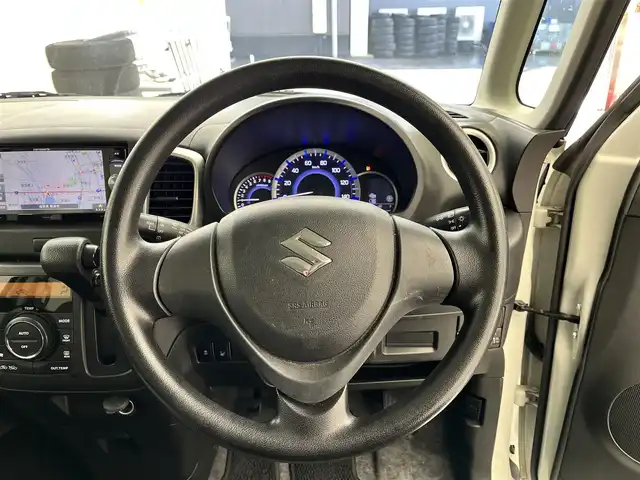 スズキ スペーシア G 滋賀県 2017(平29)年 4.8万km クリスタルホワイトP 社外ナビ/CD/DVD/USB/Bluetooth/ワンセグテレビ/デュアルカメラブレーキサポート/運転席シートヒーター /両側スライドドア/プッシュスタート /スマートキー