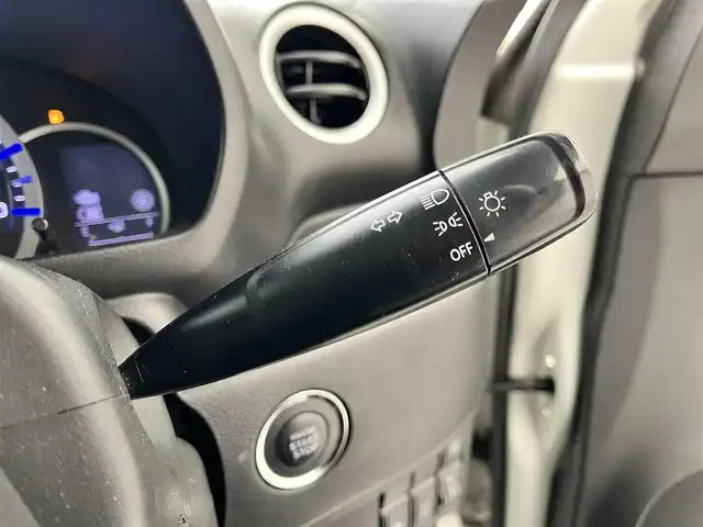 スズキ スペーシア G 滋賀県 2017(平29)年 4.8万km クリスタルホワイトP 社外ナビ/CD/DVD/USB/Bluetooth/ワンセグテレビ/デュアルカメラブレーキサポート/運転席シートヒーター /両側スライドドア/プッシュスタート /スマートキー