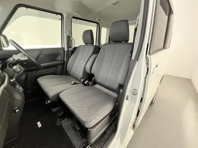 スズキ スペーシア G 滋賀県 2017(平29)年 4.8万km クリスタルホワイトP 社外ナビ/CD/DVD/USB/Bluetooth/ワンセグテレビ/デュアルカメラブレーキサポート/運転席シートヒーター /両側スライドドア/プッシュスタート /スマートキー