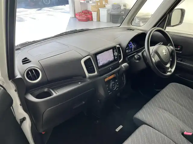 スズキ スペーシア G 滋賀県 2017(平29)年 4.8万km クリスタルホワイトP 社外ナビ/CD/DVD/USB/Bluetooth/ワンセグテレビ/デュアルカメラブレーキサポート/運転席シートヒーター /両側スライドドア/プッシュスタート /スマートキー